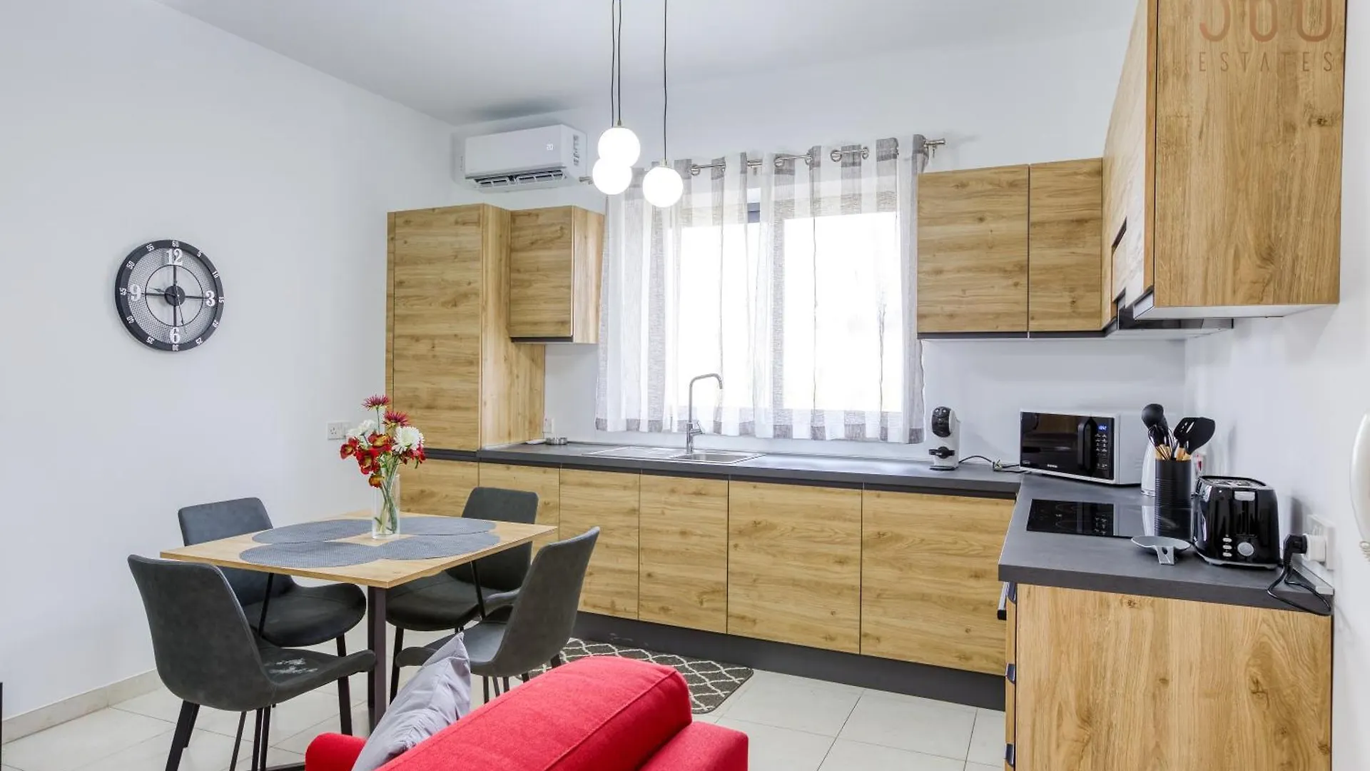 Modern Apartment With Sofabed & Balcony In Gzira By 360 Estates