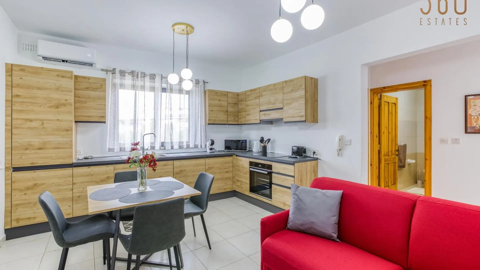 Modern Apartment With Sofabed & Balcony In Gzira By 360 Estates 몰타